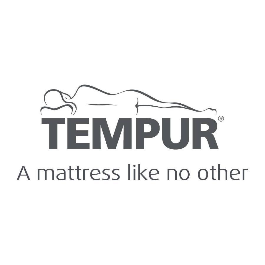 Comfort Sleep - Rooms With Shared Facilities ويندسور المظهر الخارجي الصورة